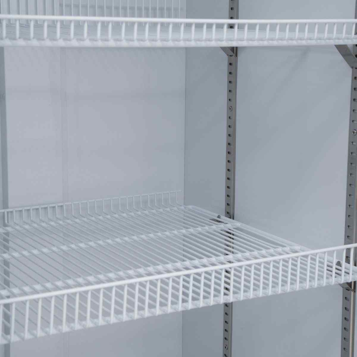 Blizzard Single Hinged Glass Door Merchandiser (BC350) – reliable chilled display for UK restaurants & retail spaces