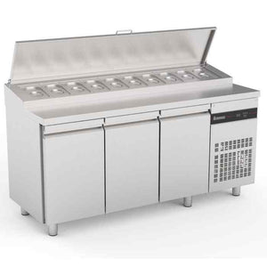 Inomak Gastronorm Prep Counter with Raised Collar (2–4 Door Range) – professional chilled prep stations for UK foodservice operations
